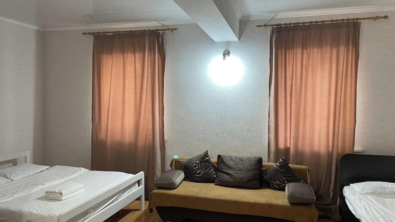 FiveSeasons Inn