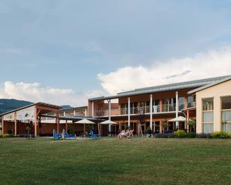 Jufa Hotel Stubenbergsee - Stubenberg - Building