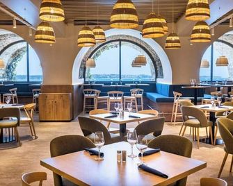 فندق فايل بارك - بورتوروز - مطعم