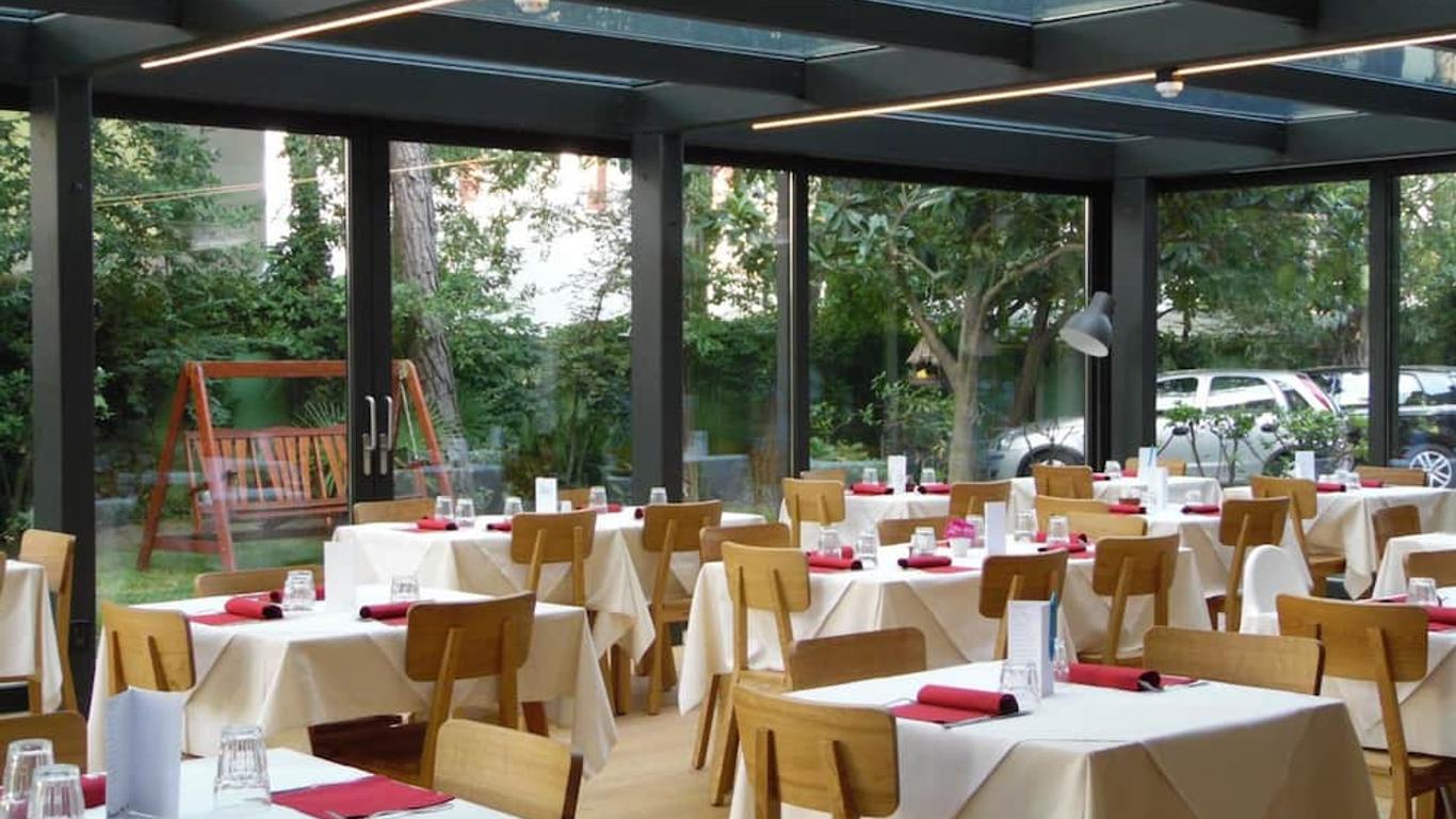 Hotel Adria