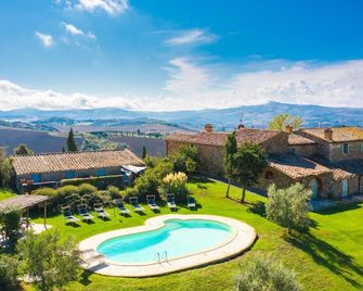 Villa Podere Belvedere - Sarteano - Pool