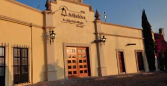 Mision San Miguel de Allende - San Miguel de Allende - Edificio
