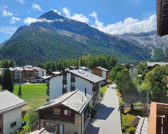 Hotel Etoile & Alpenperle Residences - Saas-Fee