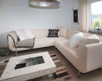Apartment in Kamp-Bornhofen 51101 - Kamp-Bornhofen - Wohnzimmer