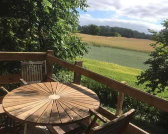 Treehouse B&B - Vaeggerlose - Balcón