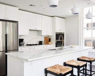 Roami at St. Charles - Nueva Orleans - Cocina