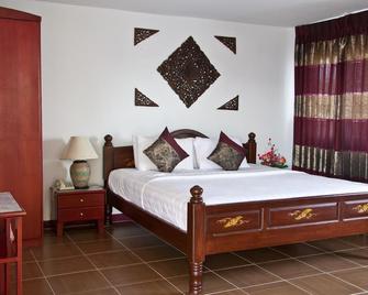 Regent Lodge Lampang - Lampang - Soveværelse