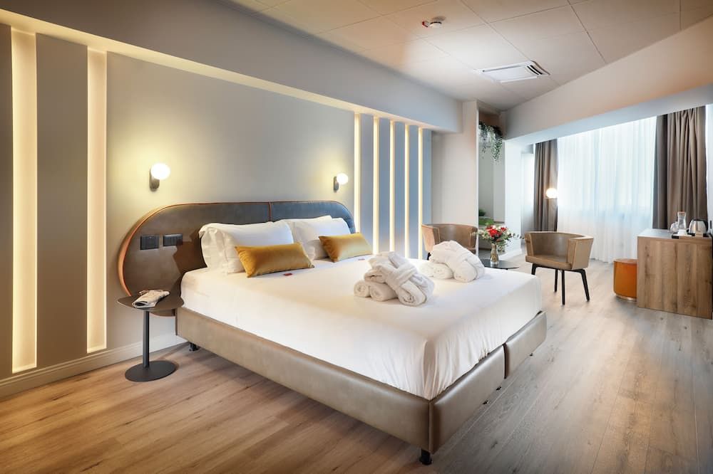 Tuscany Inn - מונטקטיני טרמה - חדר שינה