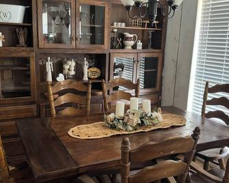 Texas Hilltop Haven - Brownwood