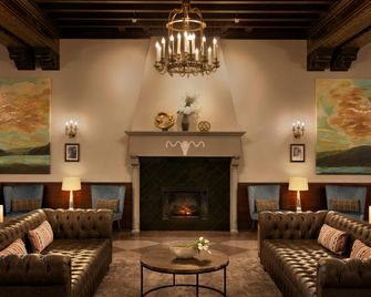 Hotel Saranac, Curio Collection by Hilton - Saranac Lake - Salónek