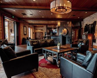 Ironworks Hotel - Beloit