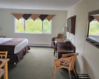 Pacific Rim Motel - Ucluelet