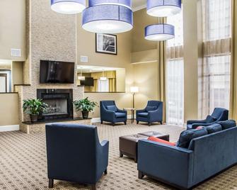 Comfort Suites University - Research Park - Charlotte - Living room