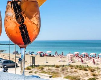 Hotel I Colori Del Mare - Torre San Giovanni