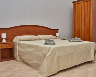 Bed and Breakfast Station - Brindisi - Habitación