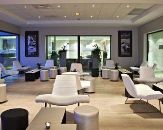 Grand Prix Hôtel & Restaurant - Le Castellet - Lounge