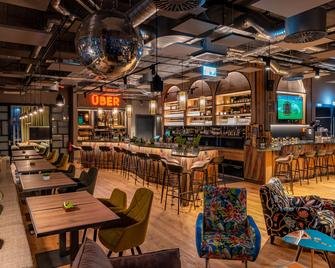 me and all hotel Ulm - Ulm - Restaurace