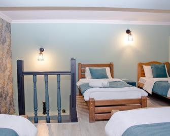 Check Point Hotel - Tbilisi - Bedroom