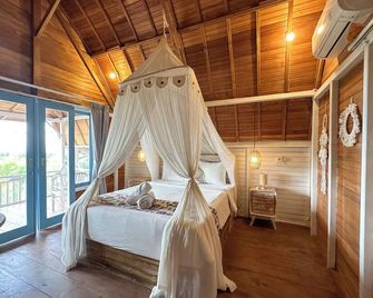 Sunset Hill Penida Resort - נוסה פנידה - חדר שינה