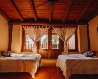 Tres Mujeres Hotel - Troncones - Bedroom