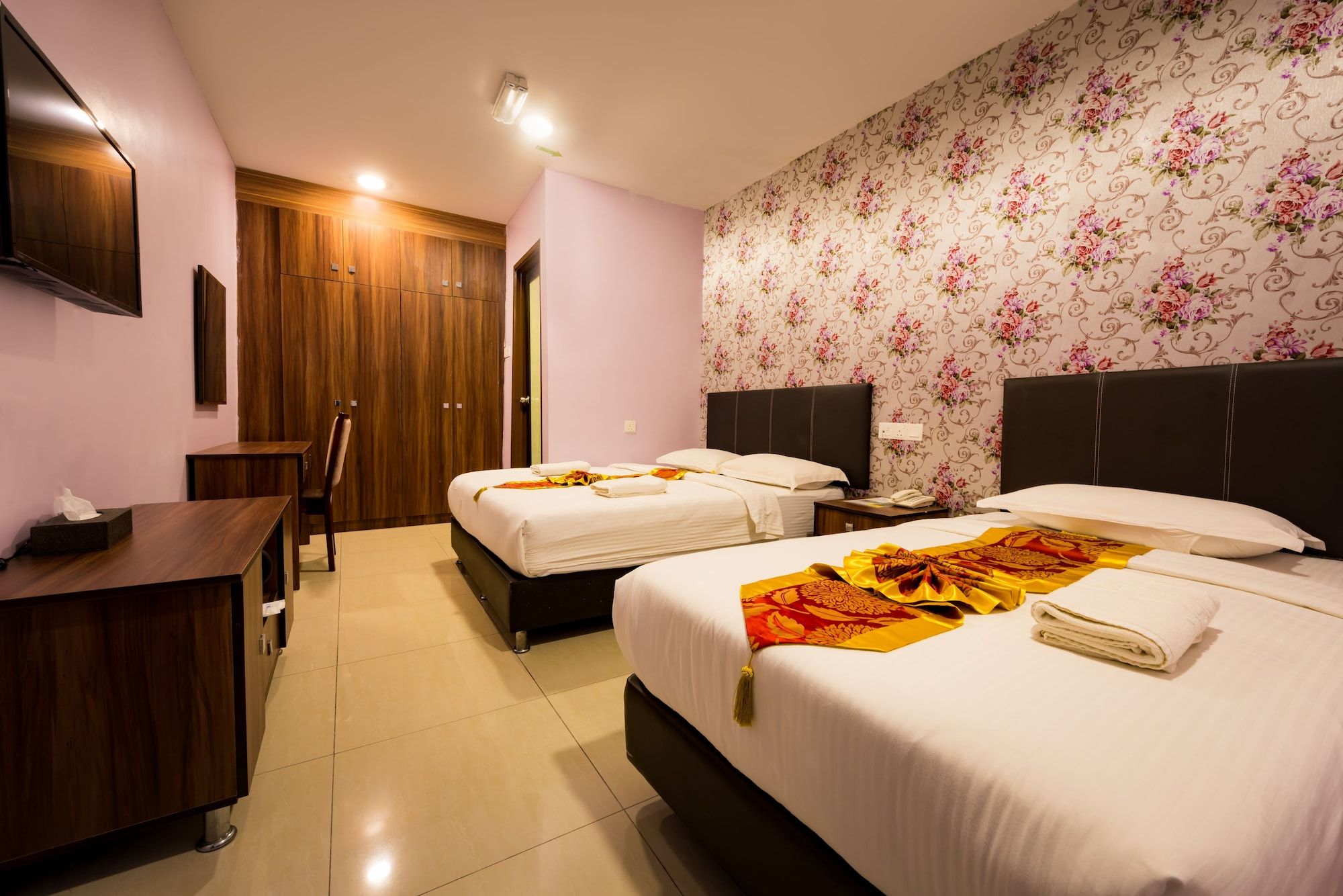 AB Inn Hotel - Senai - Habitación