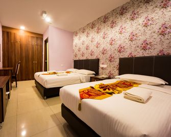 AB Inn Hotel - Senai - Habitación