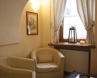 Hotel Trieste - Tarvisio - Living room