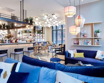 Novotel Hamburg Central Station - Hamburgo - Lounge