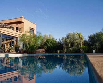Villa Oasis Oubliée. Heated swimming pool - Tahannout - Pool