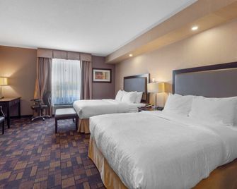 Best Western Plus Fox Creek - Fox Creek - Schlafzimmer