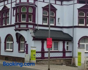 Bed and Breakfast Zeulenroda - Zeulenroda - Edificio