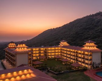 Shivdhara Resort - Palanpur - Building