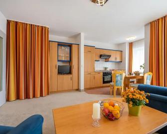 Strandruh Apartments - Binz - Comedor