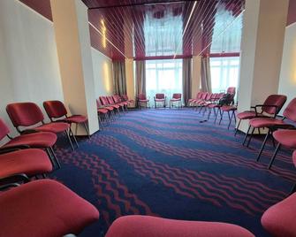 Hotel Excelsior - Timisoara - Living room