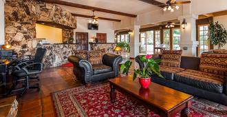 Best Western PLUS Hacienda Hotel Old Town - San Diego - Living room