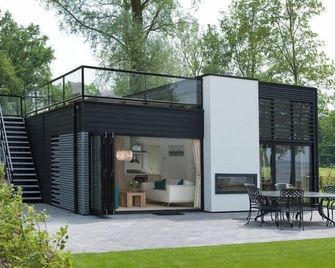 Holiday home with garden & terrace | Close to the beach | Pets are welcome - Nijkerk - Patio
