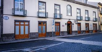 Hotel Camões - Ponta Delgada