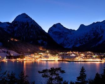 Liebes Caroline 4-Sterne-Hotel - Pertisau