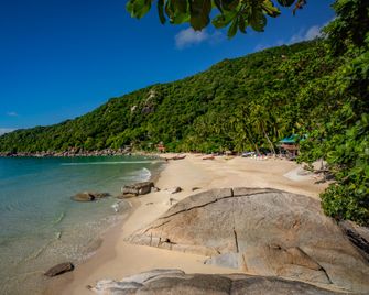 Echo Beach Hostel - Ko Pha Ngan - Strand