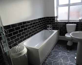 Jeffersons Abbey Road Serviced Apartment - Barrow-in-Furness