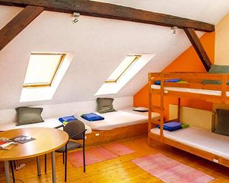 Unity Hostel Budapest - Budapeşte - Yatak Odası