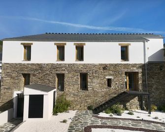 Hotel Triacastela - Tríacastela - Edificio