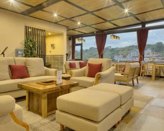 The Bamboo Leaf Yangshuo - Guilin - Hol