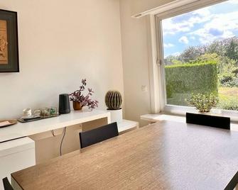 B&B near Ghent - Merelbeke - Comedor