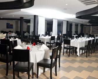 Regent Star Hotel - Piarco - Restaurant