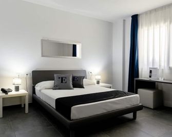 L'Essenza Hotel - Olbia - Sypialnia