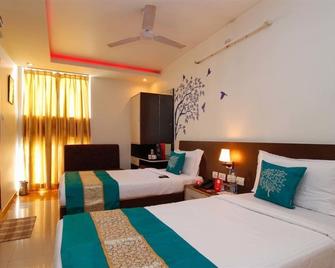 Sree Krishna Residency - Guruvayoor - Bedroom