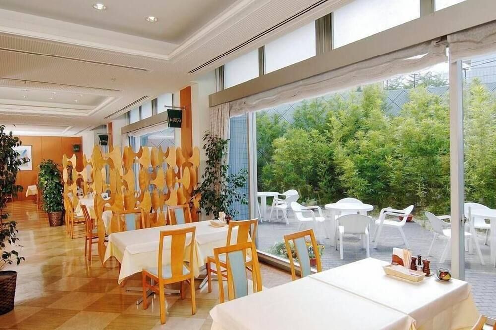 Kawasaki International Center Hotel - קאוואסאקי - מסעדה