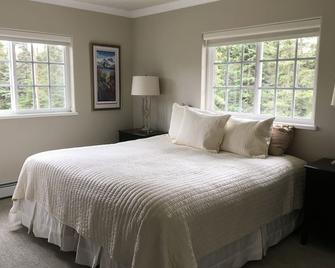 Alaska Seascape Lodge - Kenai - Bedroom