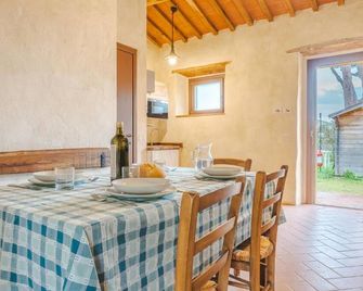 Casone Ugolino - Castagneto Carducci - Dining room